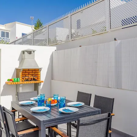 Montalban By * 普拉亚布兰卡