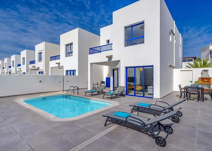 Villa Montalban By *