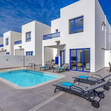 Villa Montalban By *